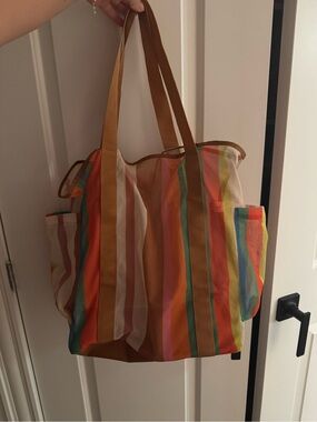 Shade & shore beach tote
